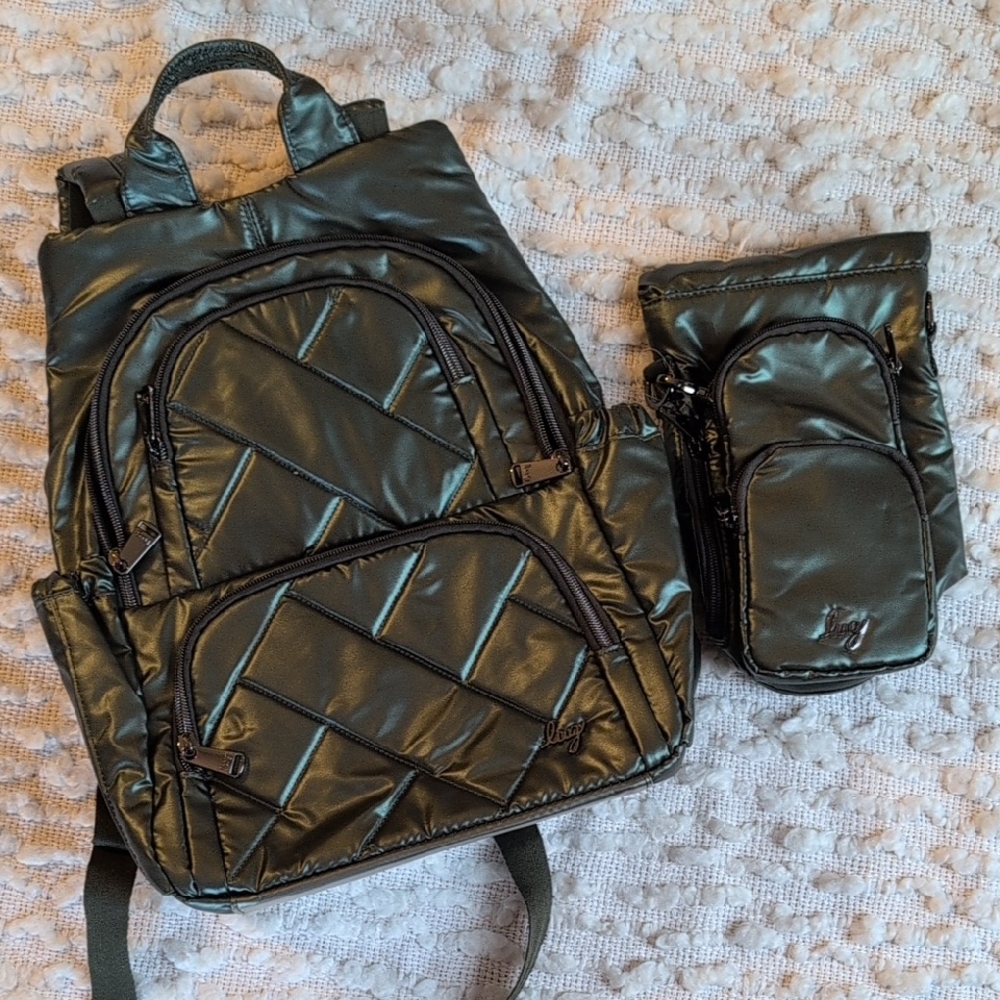 Lug Hatchback 3 Huggie SE Travel Baby Backpack Drink Holder Set Dark Olive Green
